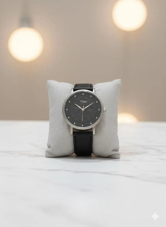 Men's Comfort Fit Strap Watch